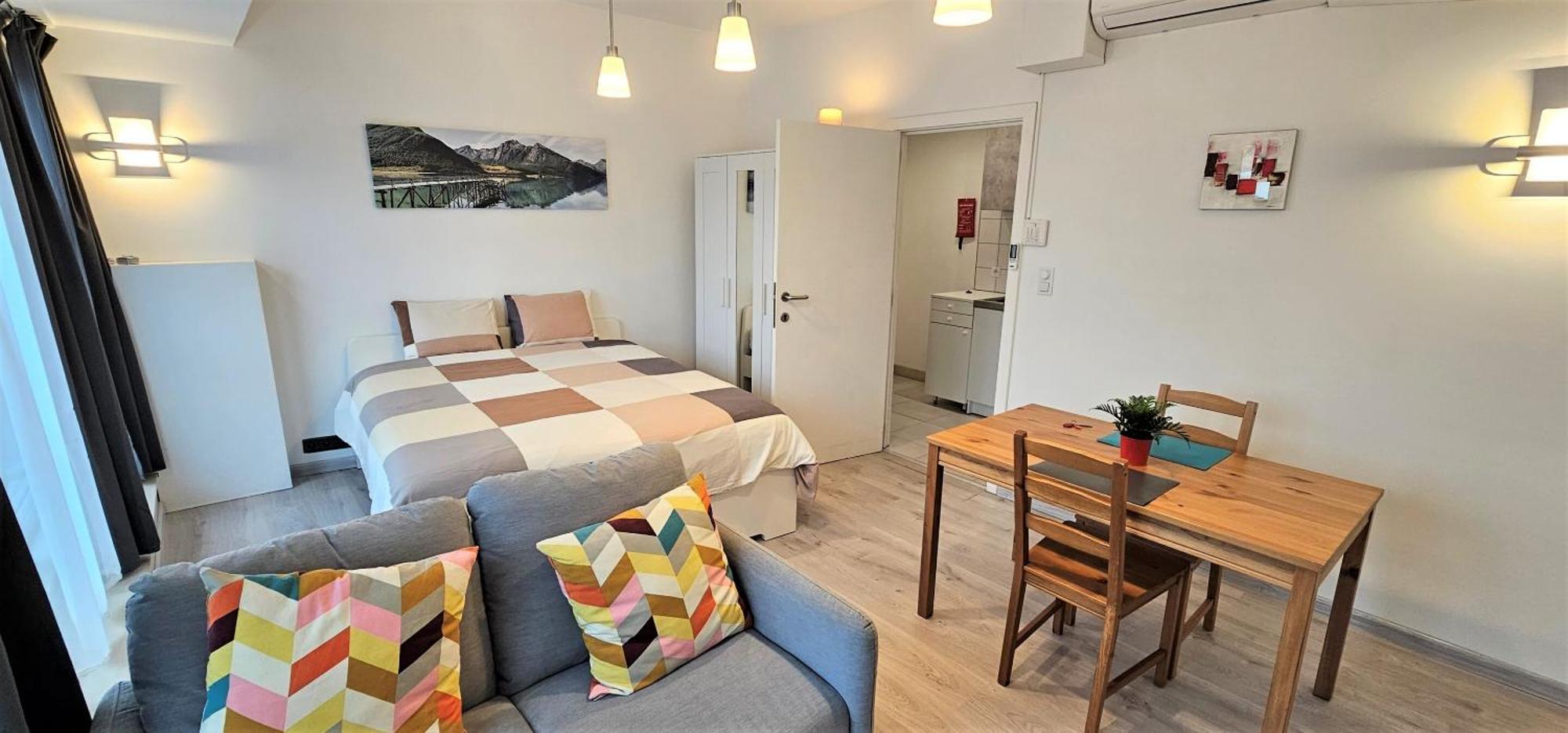 Apartment Chez Esmara Et Philippe Брюксел Стая снимка