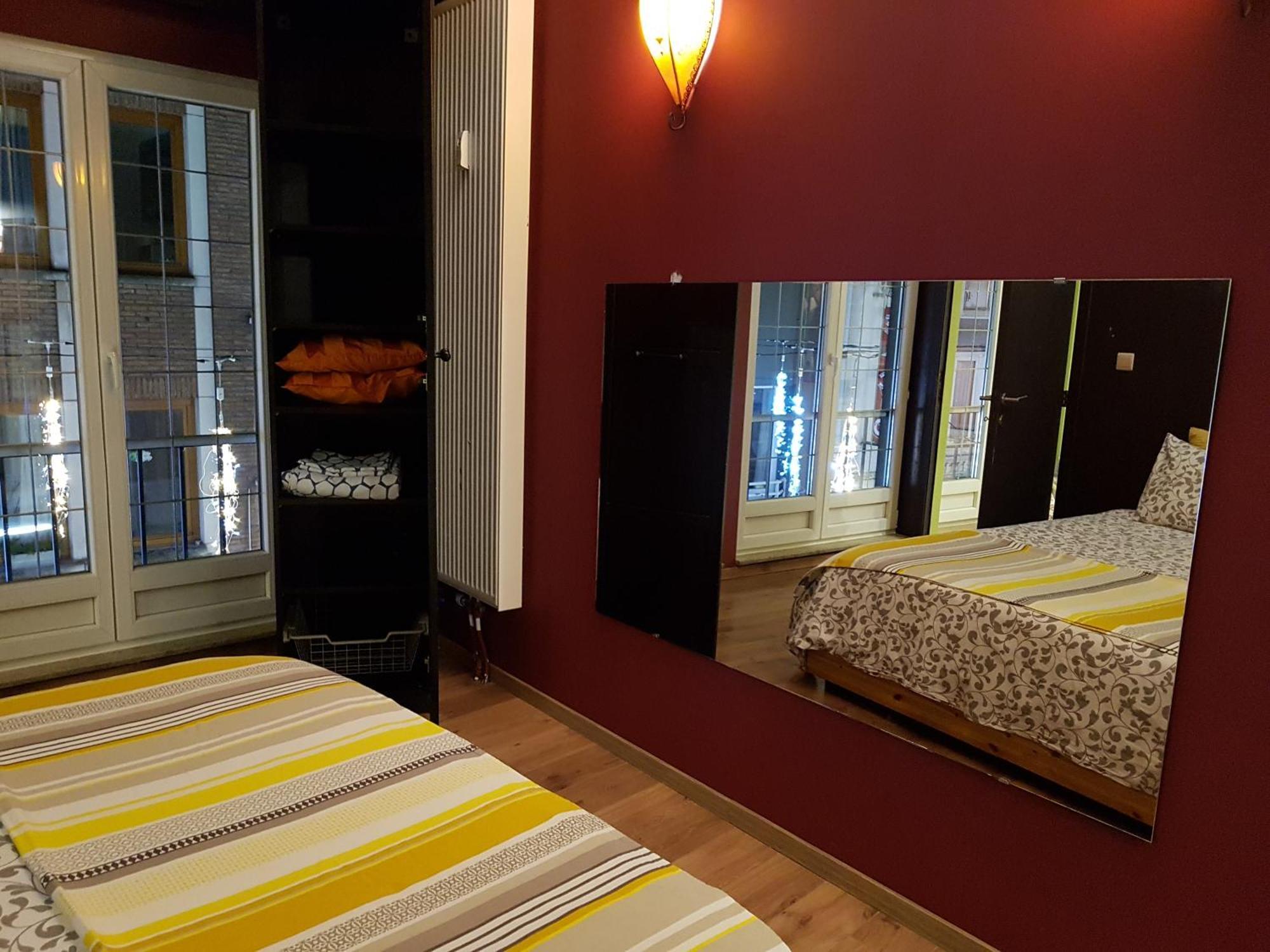 Apartment Chez Esmara Et Philippe Брюксел Стая снимка