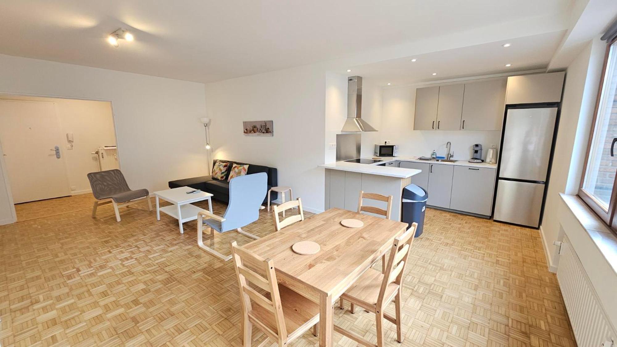 Apartment Chez Esmara Et Philippe Брюксел Стая снимка