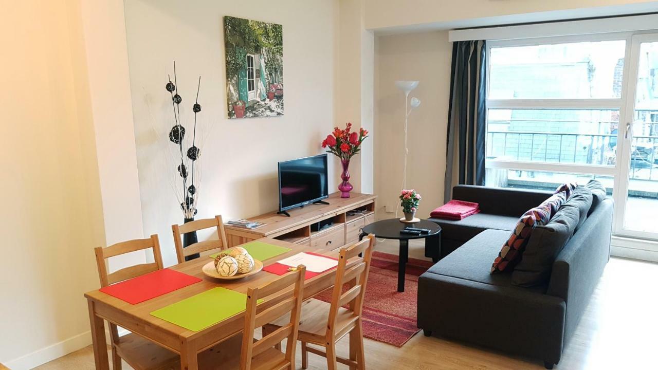 Apartment Chez Esmara Et Philippe Брюксел Екстериор снимка